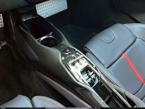 Ferrari <span class=keywords><strong>SF90</strong></span> pezzi Auto stile OEM accessori Auto in fibra di carbonio a secco accessori per Auto pannello di controllo interno del centro del cambio Ferrari <span class=keywords><strong>SF90</strong></span> - Product Image 5