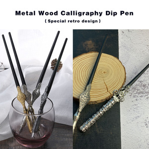 Barilotto di penna per intaglio <span class=keywords><strong>in</strong></span> <span class=keywords><strong>metallo</strong></span> retrò con portapenne per calligrafia <span class=keywords><strong>in</strong></span> legno per calligrafia Word Art disegno a penna e inchiostro verde <span class=keywords><strong>Vintage</strong></span> - Product Image 5