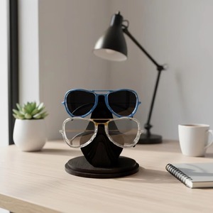 Support de lunettes en bois fait main le plus vendu – Organisateur de lunettes pour le rangement des lunettes de soleil et des lunettes de vue – Disponible à la vente - Product Image 6
