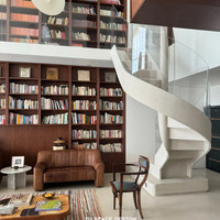 Escaliers en spirale en acier sur mesure pour petits appartements - Utilisation intérieure, design tendance