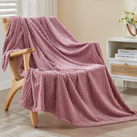 Vente en gros de couvertures en flanelle jacquard tricotée 100% polyester écologiques personnalisées, douces et confortables, design 3D, toutes saisons, option en vrac