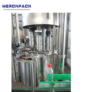 Ligne de production entièrement automatique de machines de remplissage de bouteilles en <span class=keywords><strong>verre</strong></span> liquide pour la fabrication de boissons gazeuses au jus de <span class=keywords><strong>soda</strong></span> - Product Image 4