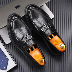 Mocassins pour hommes en cuir véritable, bout rond uni, à enfiler, tendance mode, décorés d'une boucle, chaussures décontractées et habillées - Product Image 1