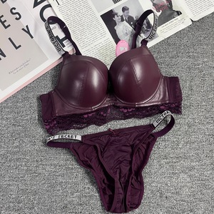 Conjunto de lencería <span class=keywords><strong>Victoria</strong></span>'s <span class=keywords><strong>Secret</strong></span> VS Bra de nylon, media copa, con tirantes convertibles, diseño liso, sexy, con relleno push-up y cierre trasero. - Product Image 2