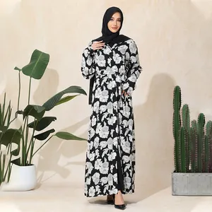 कस्टम लोगो सीमलेस डिजिटल प्रिंट एम्बॉस्ड विधि के साथ नया चलन प्लस साइज मुस्लिम महिलाओं की पोशाक फैशनेबल सांस लेने योग्य अबाया