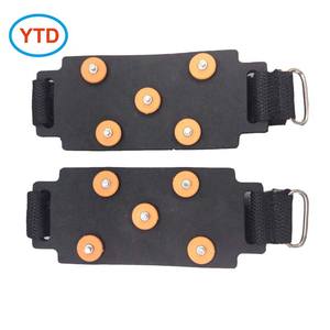 टिकाऊ रबर बर्फ जूते बर्फ साफ करता है सुरक्षित सर्दियों की चढ़ाई और आउटडोर काम के लिए पर्ची-ऑन बर्फ ग्रिप्स - Product Image 4