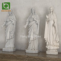 Sculpture religieuse moderne de petite taille H62cm, statue en marbre de Jésus et de la Vierge Marie pour usage en église, en stock