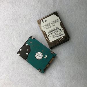 Bán buôn 2.5inch Đĩa rắn SAS pm1643a 12 gam sed <span class=keywords><strong>768</strong></span> TB máy chủ SSD MZILT7T6HALA-00007 - Product Image 1