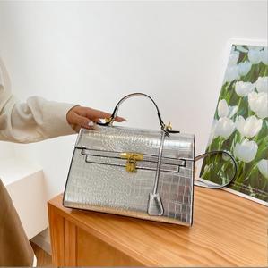 Silver Crocodile Pattern Casual <b>Tote</b> Women Handbag <b>Zipper</b> Closure Genuine Leather Lining Large Capacity Shoulder <b>Bag</b> for Daily - Product Image 1