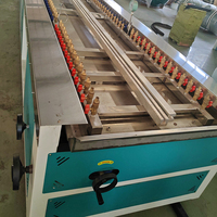 Lini Produksi Panel Dinding PVC Berongga Lini Ekstrusi Panel Dinding PVC untuk Interior Villa Mesin Pembuat Panel Dinding PVC