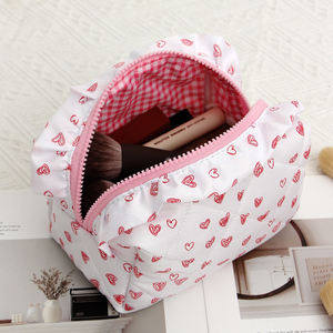 Sac de rangement cosmétique matelassé tendance pour filles, imprimé cœur, en tissu de coton, sac à maquillage à volants pour femmes, pour les voyages - Product Image 4