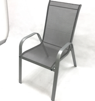 Vente en gros Usine chinoise Offre Spéciale Chaise empilable moderne pour patio extérieur et jardin