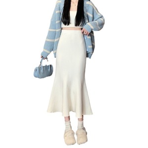 Fengyuan Slim-fit High-waisted Fishtail Skirt Women Satin Mid-length Elegant A-line Solid Color Micro-elasticity - Product Image 5