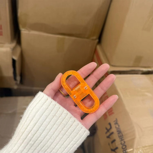 Pinzas Magnéticas para el Cabello de Uso Diario, Fuerte Sujeción, Diseño Sin Costuras, Accesorios de Plástico para Peinado, para Mujeres, Modelos LM LM25538 - Product Image 1