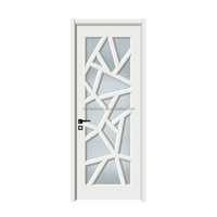 Porte intérieure française en bois, blanchie, à 5 panneaux vitrés, avec serrure intelligente