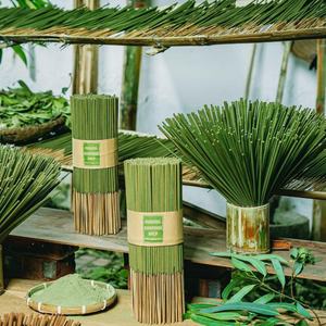 Varillas de Incienso de Eucalipto Orgánico Ecológico Hechas a Mano de 40 cm, Hojas Naturales, Aromaterapia Duradera, a Granel - Product Image 1