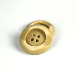 อุปกรณ์ตกแต่งเสื้อผ้าราคาดี ปุ่มผ้าพลาสติกแบบสั่งทำพิเศษสำหรับกางเกงยีนส์ - Product Image 4