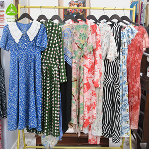 Abiti Casual da donna di seconda mano di alta qualità stili misti per balle confezionate all'ingrosso di vestiti usati a basso prezzo per l'estate - Product Image 4