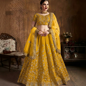 Lehenga Choli indien traditionnel avec imprimé dessiné à la main, en soie, longueur ras du sol, tenue de mariage pour femmes, coupe régulière, extensible - Product Image 6