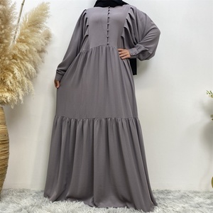 6633 #   Vestido Casual Musulmán de Gasa Burbuja de Color Sólido con Muchas Capas, Mangas Plisadas, Botones Delanteros y Falda Amplia, 6 Colores - Product Image 4