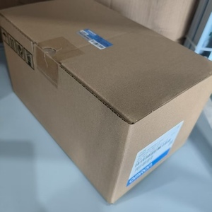 มอเตอร์ AC รุ่น R88M-1M75030T-BS2 ใหม่ 100% กำลังไฟ 750 วัตต์ ความเร็ว 3000 รอบต่อนาที แรงบิด 2.39 นิวตันเมตร แรงดันไฟฟ้า 230 โวลต์ พร้อมเอนโค้ดเดอร์แบบ Absolute 23 บิต - Product Image 3
