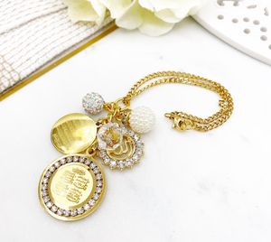 Porte-clés de protection pour miroir de voiture Ayatul Kursi <span class=keywords><strong>Allah</strong></span> Quatre styles différents de breloques Cadeau pour maman ou papa - Product Image 5