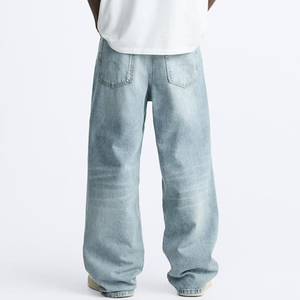 Nuevos pantalones vaqueros de mezclilla para hombre estilo americano, con estampados, acabado resistente, pierna recta y corte holgado. - Product Image 2
