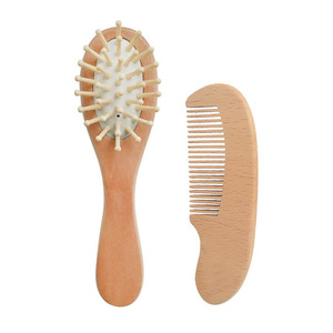 Professionnel Natura En <span class=keywords><strong>Bois</strong></span> Extra Doux Poils Toilettage Bain Bébé <span class=keywords><strong>Peigne</strong></span> À Cheveux et Brosse Brosse À Cheveux En <span class=keywords><strong>Bois</strong></span> De Hêtre - Product Image 6