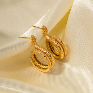 Non appannamento ipoallergenico donna autunno festa gioielli regalo <span class=keywords><strong>oro</strong></span> placcato in acciaio inox <span class=keywords><strong>serpente</strong></span> cavi di dichiarazione <span class=keywords><strong>orecchini</strong></span> a bottone - Product Image 4