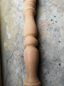 Balaustres de Madera Maciza, Variedades de Postes de Madera que Incluyen Melunak, Nyatoh, Red Meranti, Durian y Mengkulang Duraderos - Product Image 3
