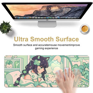 Grand <span class=keywords><strong>tapis</strong></span> <span class=keywords><strong>de</strong></span> <span class=keywords><strong>souris</strong></span> <span class=keywords><strong>de</strong></span> jeu personnalisé vert <span class=keywords><strong>kawaii</strong></span> mignon avec motif <span class=keywords><strong>de</strong></span> chat, bords cousus, design trèfle à quatre feuilles, caoutchouc imperméable en stock - Product Image 3