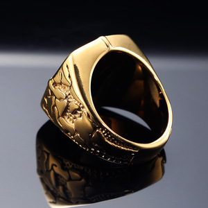 Anel Vintage de Aço Inoxidável Olivia com Compasso Estrela do Norte Cruz Hip Hop à Prova d'Água Anel Gravado para Homens e Mulheres - Product Image 2