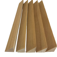 Décoration intérieure moderne en bois de pin naturel moulures en paulownia lattes triangulaires à chanfreiner pour un design intérieur élégant