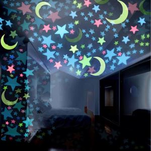 Estrellas Luminosas Adhesivas para Pared de Dormitorio Infantil, de Material PP Ecológico, Colores Variados, Venta al Por Mayor en Yiwu - Product Image 1