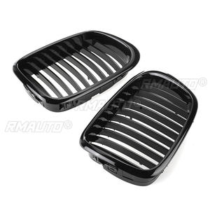 Grilles de course noires M5 E39 (2 pièces) pour pare-chocs avant de voiture BMW E39 Série 5 525i 528i 530i 535i 540i M5 1997-2003 - Product Image 5