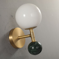 Applique murale LED de style nordique et américain moderne et minimaliste, lumière chaude pour salon, chambre, escalier, couloir, allée