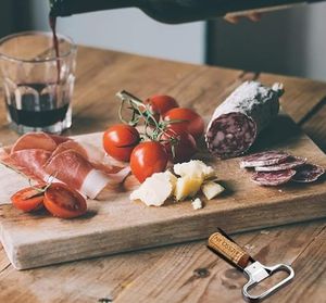 Vente en gros Ouvre-bouteille multifonctionnel à deux broches Ouvre-bouteille en liège Vin rouge <span class=keywords><strong>Champagne</strong></span> Cuisine Bar <span class=keywords><strong>Tire</strong></span>-<span class=keywords><strong>bouchon</strong></span> - Product Image 6