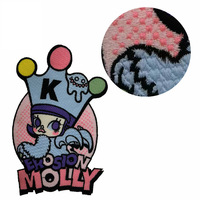 Badges brodés en tissu personnalisés avec des formes de cœur et de fleurs, patchs thermocollants écologiques pour chapeaux et sacs