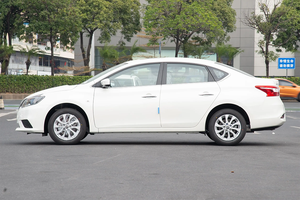 Nissan Sylphy Classic 1.6L XL CVT Premium FWD Berline 4.63m d'occasion 2024 - Économique et fiable pour l'exportation - Product Image 5