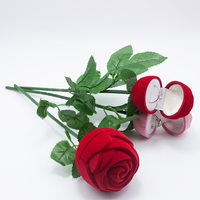Boîte à bague élégante et luxueuse en relief avec rose rouge, modèle populaire Hongfa HF-0008, pour la Saint-Valentin, cadeau de bijoux, mariage romantique