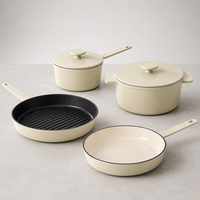 Ensemble d'ustensiles de cuisson en fonte émaillée : Poêle à frire côtelée, Poêle standard, Casserole à lait, Cocotte pour la cuisine domestique et la vente en gros