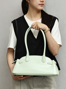 New Arrival Underarm Bags High End Texture Women Shoulder Bags <b>Bowling</b> Handbag Pillow Bag - Product Image 3