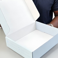 Boîte cadeau en papier rigide personnalisée avec logo sur mesure pour l'expédition en détail
