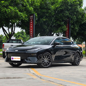Auto Elettrica Geely Galaxy E8, Marchio Cinese Popolare, Ricarica Rapida, Berlina EV con Guida a Sinistra in Vendita - Product Image 4