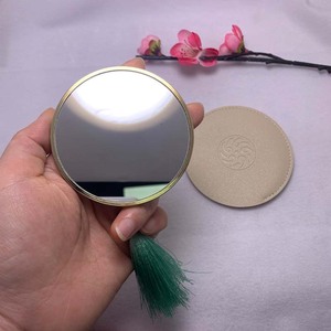 Factory Customizable Tassels Portable Handheld Cosmetic Mirror Modern Embossed Design UV Printed Promotional Small Mirrors ANZ