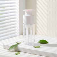 Bouteille en plastique PET portable de 100 ml à double compartiment avec pompe à vis et impression sérigraphiée pour lotion, idéale pour les soins de la peau et les produits de toilette en voyage