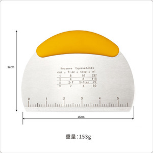 Grattoir à pâte demi-rond en acier inoxydable avec échelle de mesure pour la pâtisserie et les outils de boulangerie - Product Image 3