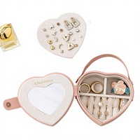 Boîte à bijoux en forme de cœur, étui de rangement portable en PU avec miroir, doublure en velours doux pour bagues, boucles d'oreilles, cadeau de voyage