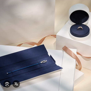 Caja de joyería rectangular personalizada de alta gama para collar, anillo, pulsera, cadena larga, caja de joyería de marca. - Product Image 1