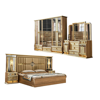 Ensemble de meubles de chambre à coucher complet de luxe en bois avec lit king size doré Royal Luxury